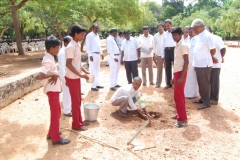 3-mr-p-theeran-planting-sapling-on-the-occation-of-teachers-day-celebration-on-05-09-2013