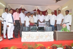 student-getting-cycle-laptop-cycle-distribution-function-24-07-2014