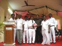 teachers-day-celebration-sep-2014-headmaster-mr-d-ramesh-honoured-by-the-management-members