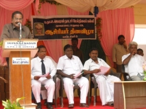 teachers-day-celebration-sep-2014-mr-p-dharmaraj-president-mnujnhss-giving-the-presidential-address