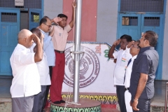 15.08.2015 DRO, Salem Mr S. Selvaraj saluting the national flag