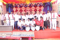 63RD ANNUAL SPORTS DAY - 07.12.2019 - CHIEF GUEST DIPE Mr. P. SENKATHIR WITH OVERALL WINNER