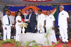 73RD INDEPENDENCE DAY -15.08.2019 - CHIEF GUEST Mr ISAC MOHANLAL  - GIVING PRIZES